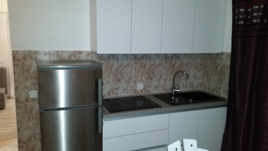 פרימוסטן Apartments Silvija מראה חיצוני תמונה