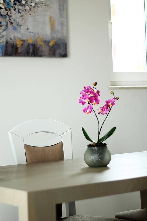 פרימוסטן Apartments Silvija מראה חיצוני תמונה