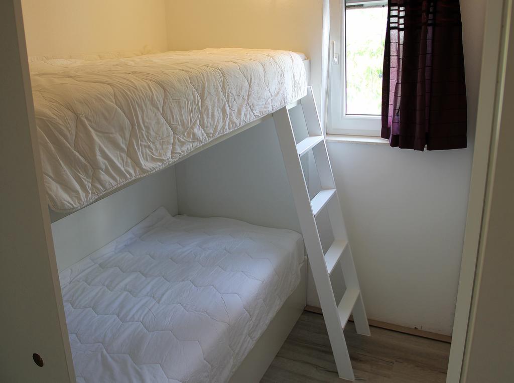 פרימוסטן Apartments Silvija מראה חיצוני תמונה